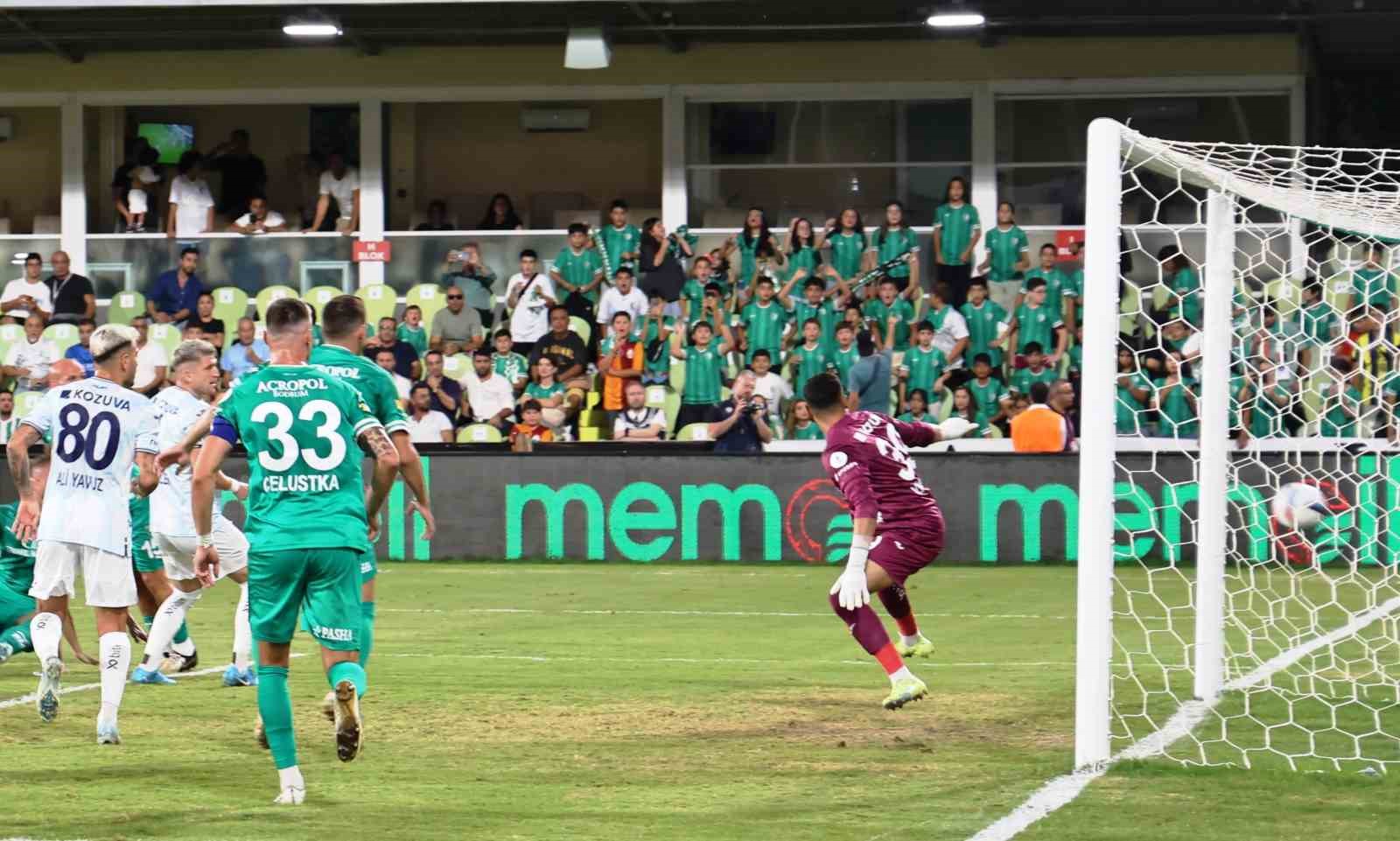 Trendyol Süper Lig: Bodrum FK: 1 - Adana Demirspor: 0 (İlk yarı)
