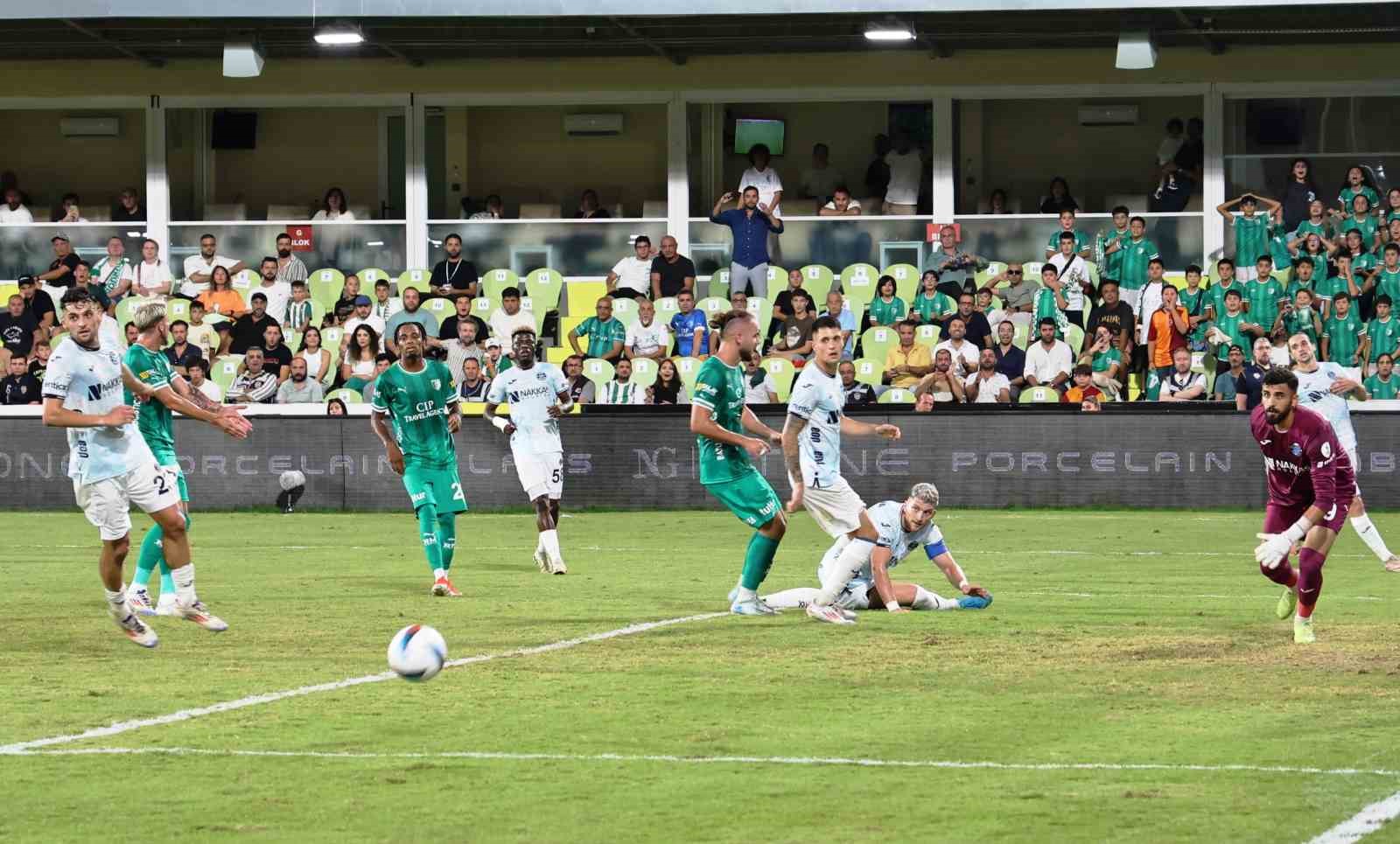 Trendyol Süper Lig: Bodrum FK: 1 - Adana Demirspor: 0 (İlk yarı)
