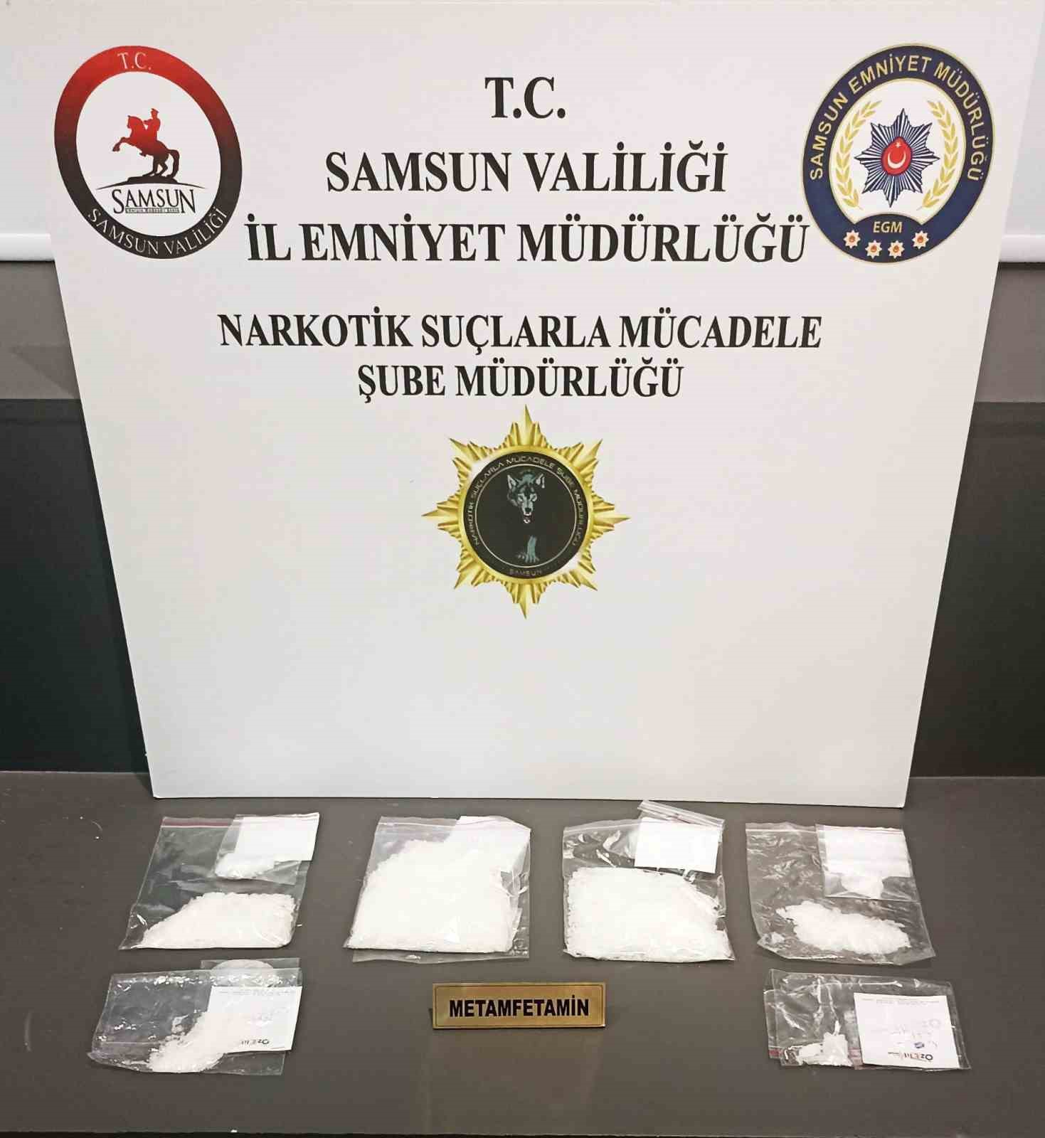 Samsun’da 2 kilo 160 gram skunk ve 352 gram metamfetamin ele geçirildi
