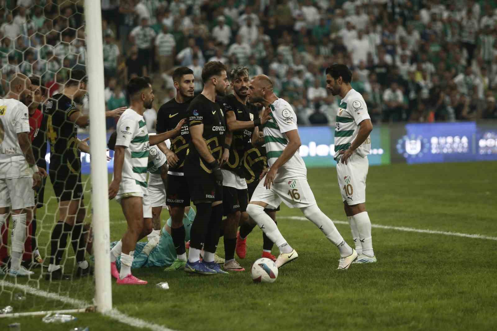 TFF 3. Lig: Bursaspor: 0 - Muş Spor Kulübü: 0
