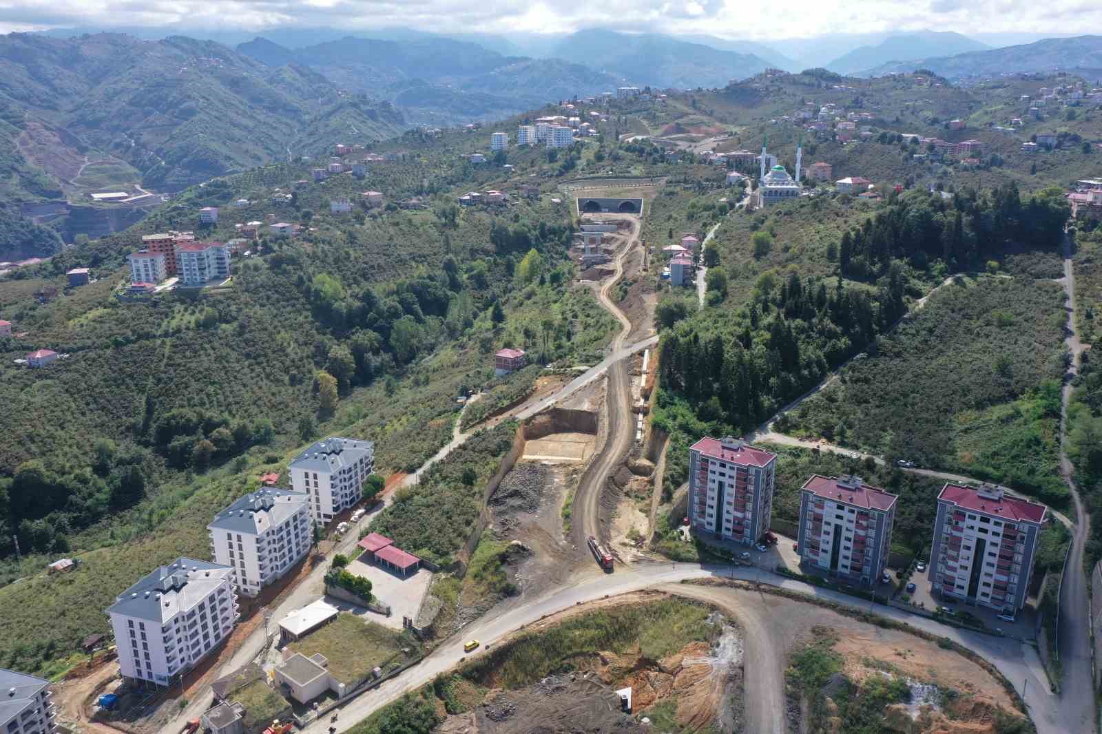 Türkiye’nin en maliyetli şehir içi yollarından Kanuni Bulvarı’nın yaklaşık 3’te 2’lik bölümü tamamlandı
