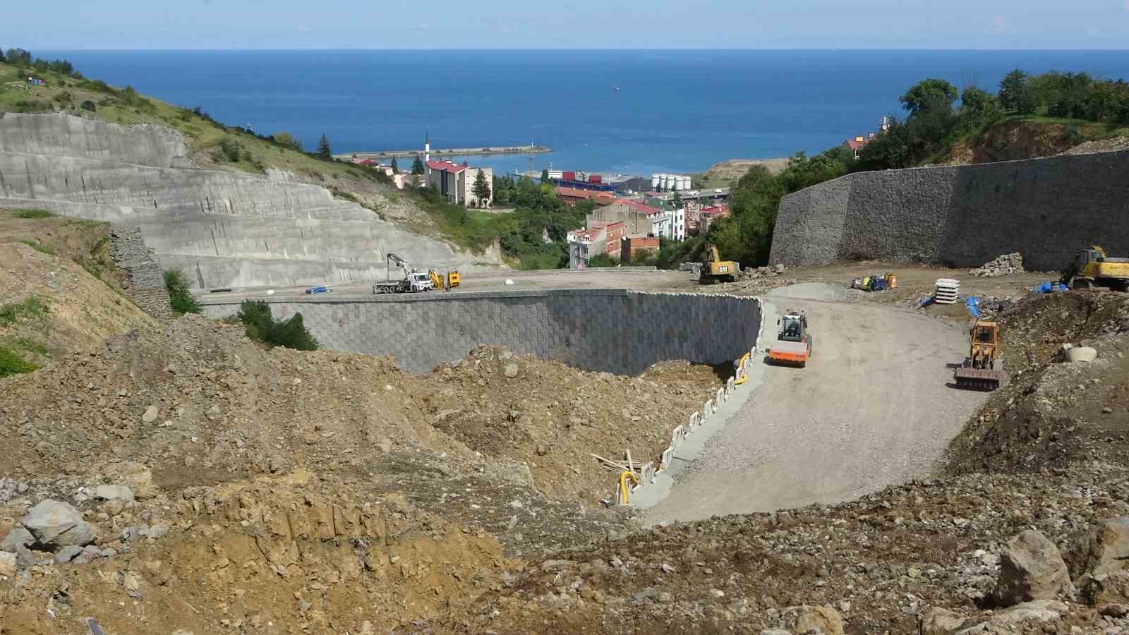 Türkiye’nin en maliyetli şehir içi yollarından Kanuni Bulvarı’nın yaklaşık 3’te 2’lik bölümü tamamlandı
