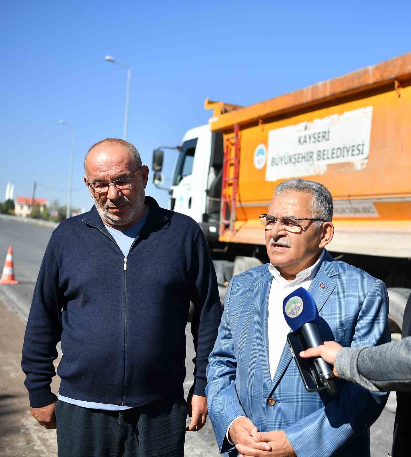 Başkan Büyükkılıç: “İnsanlara hizmet etmeyi seviyoruz”
