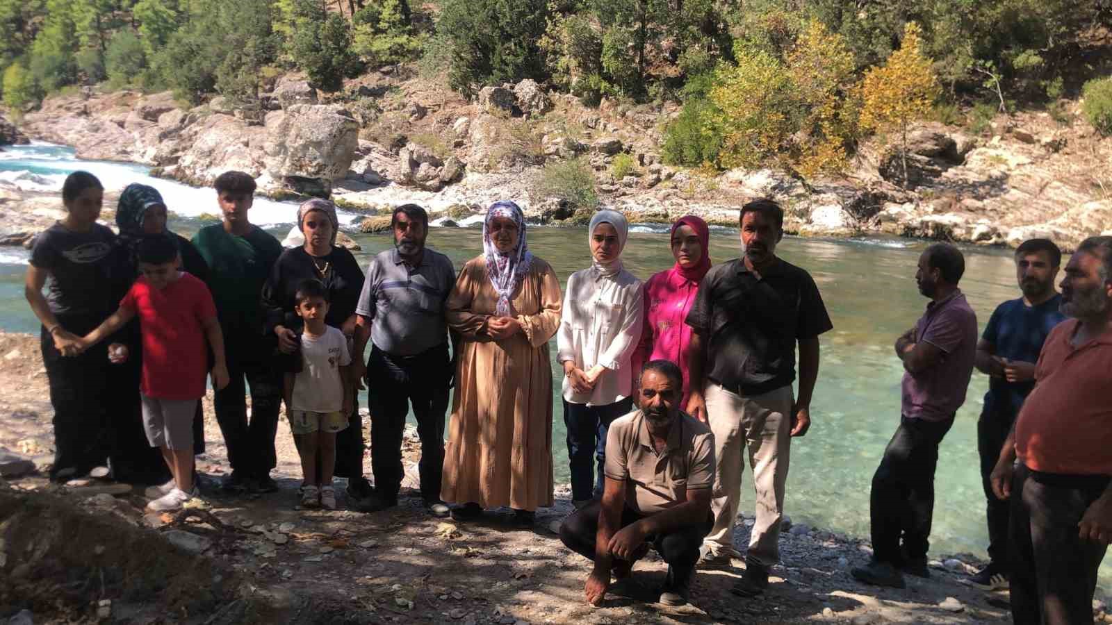 Irmakta 1,5 aydır aranan gencin suya girmeden hemen önceki fotoğrafları ortaya çıktı
