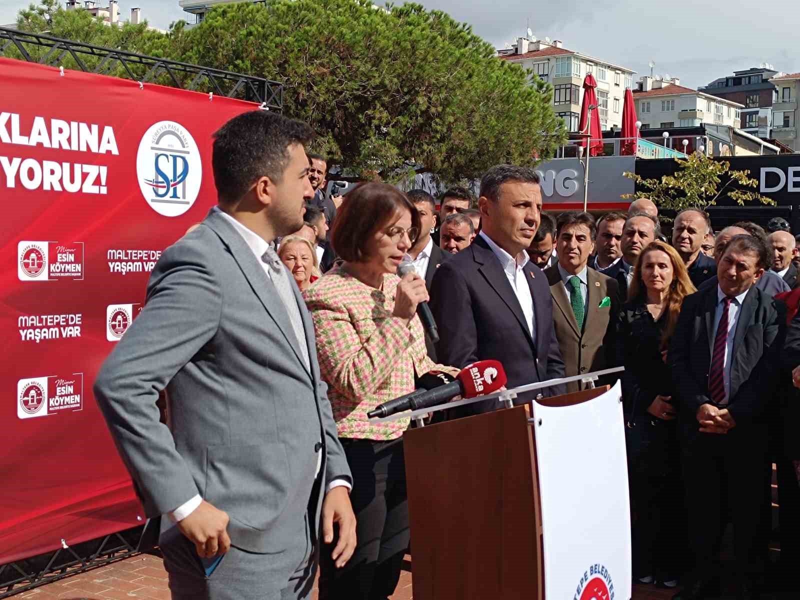 Başkan Esin Köymen, Süreyya Paşa Vakfı’na ait olan alışveriş alanıyla ilgili basına açıklamada bulundu
