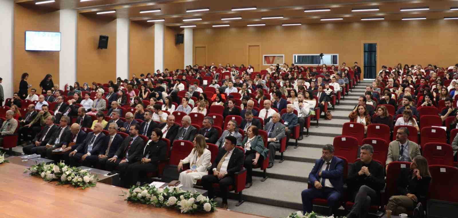 OSBÜK Başkanı Kütükcü: “Sanayi bölgelerinin deprem dirençli olması hayati önemde”
