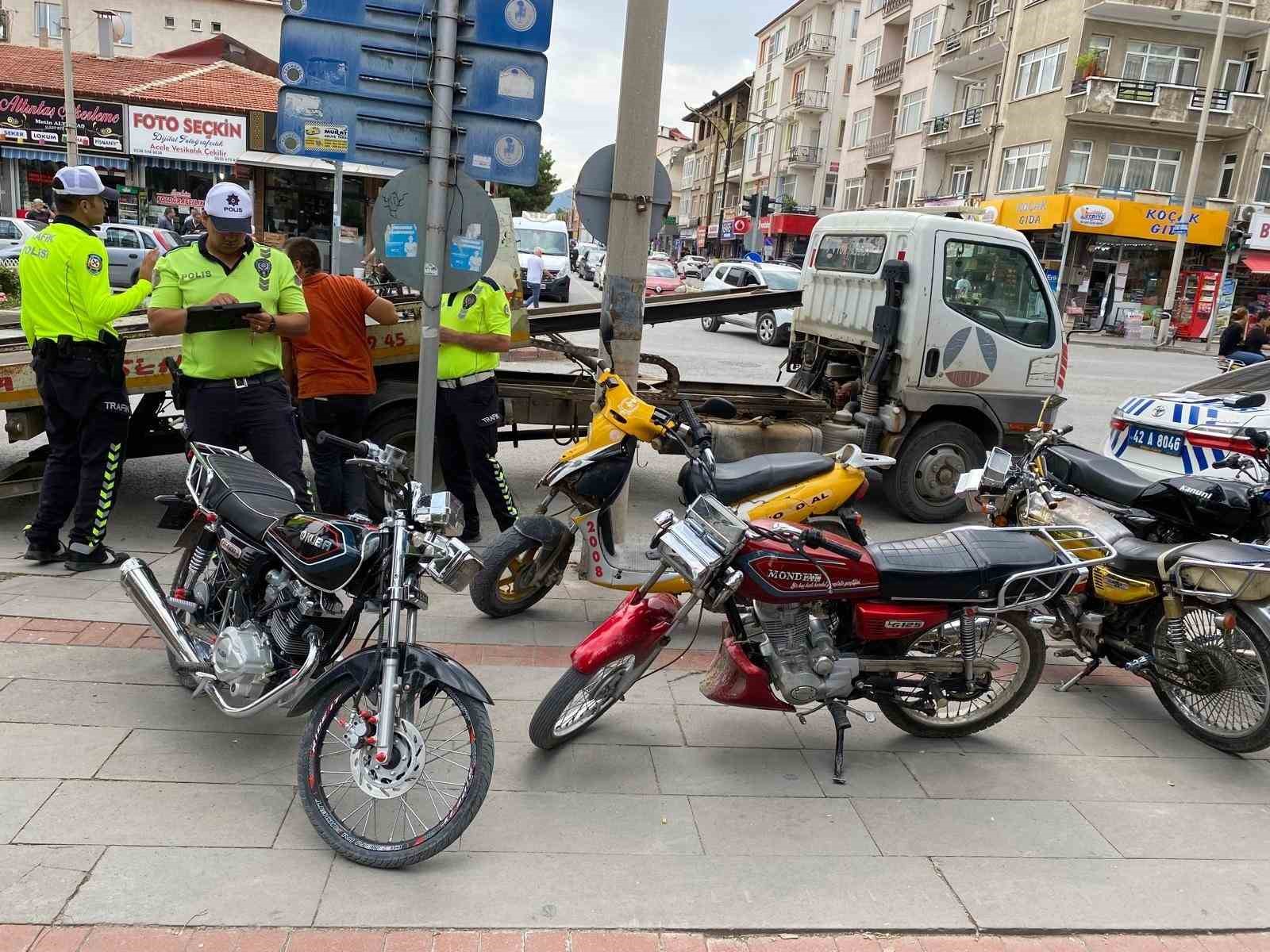 Akşehir Emniyeti bir haftalık bilançoyu paylaştı
