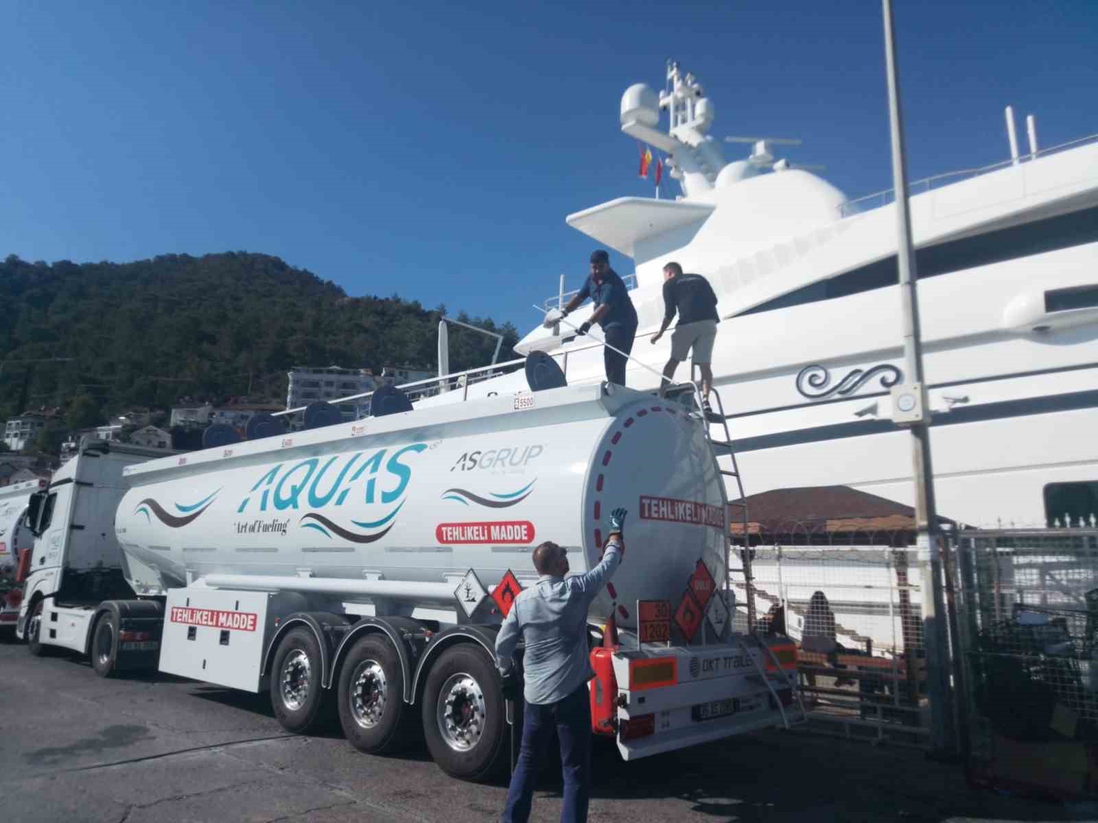 Hintli milyarderin süper yatı ‘Sea Pearl’ Fethiye’de
