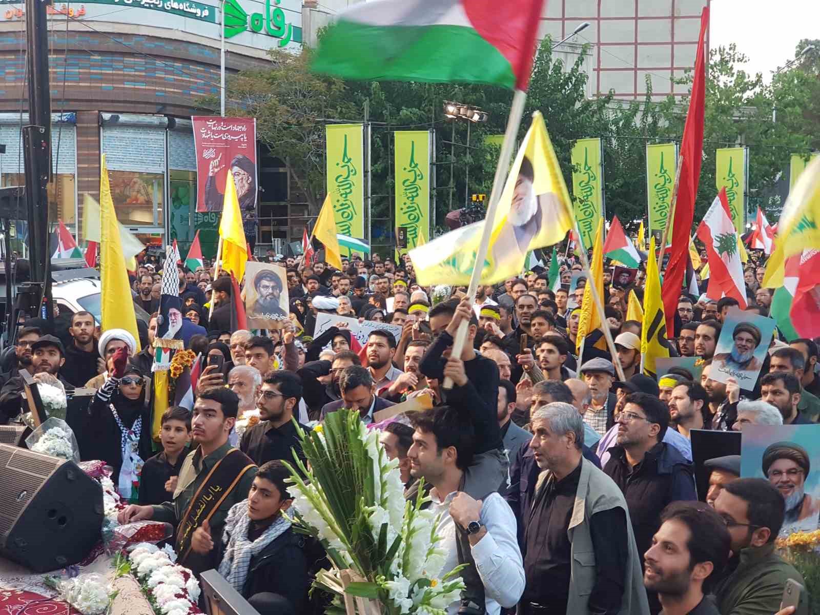 İran’da Nasrallah’ın ölümü sonrası protestolar sürüyor
