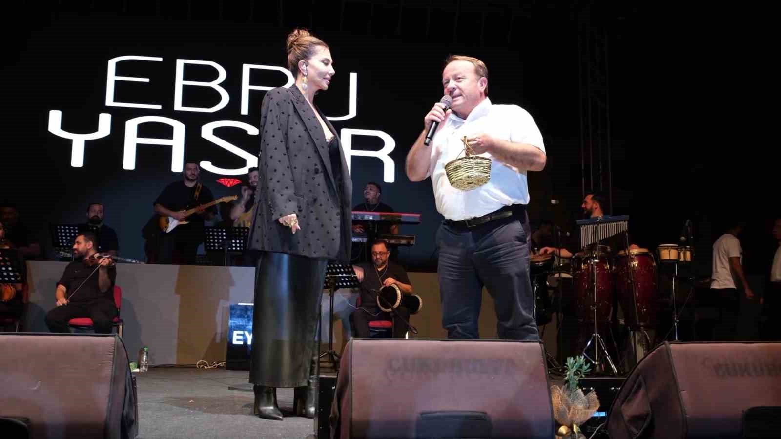 Zeytin ve Zeytinyağı Festivali konserlerle son buldu
