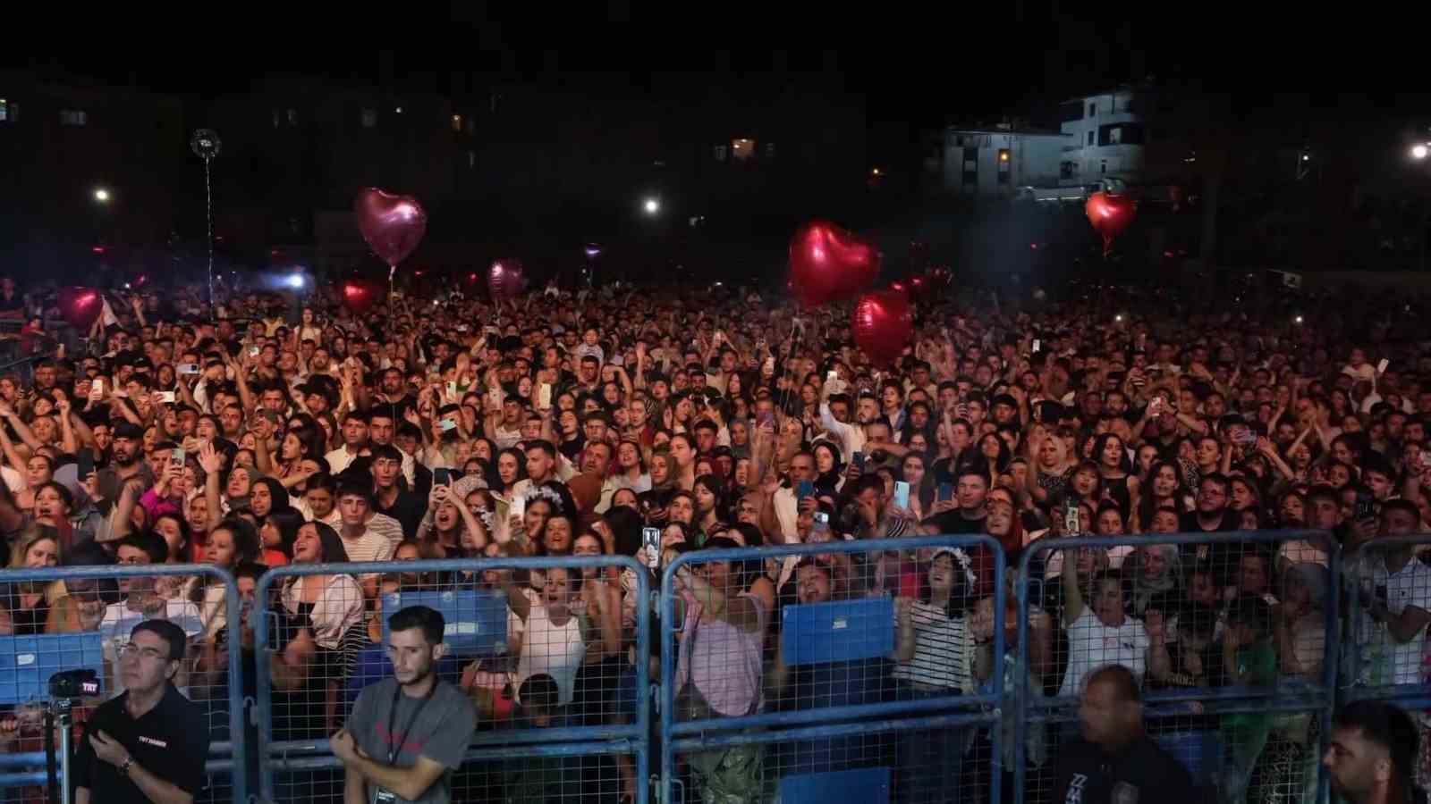 Zeytin ve Zeytinyağı Festivali konserlerle son buldu
