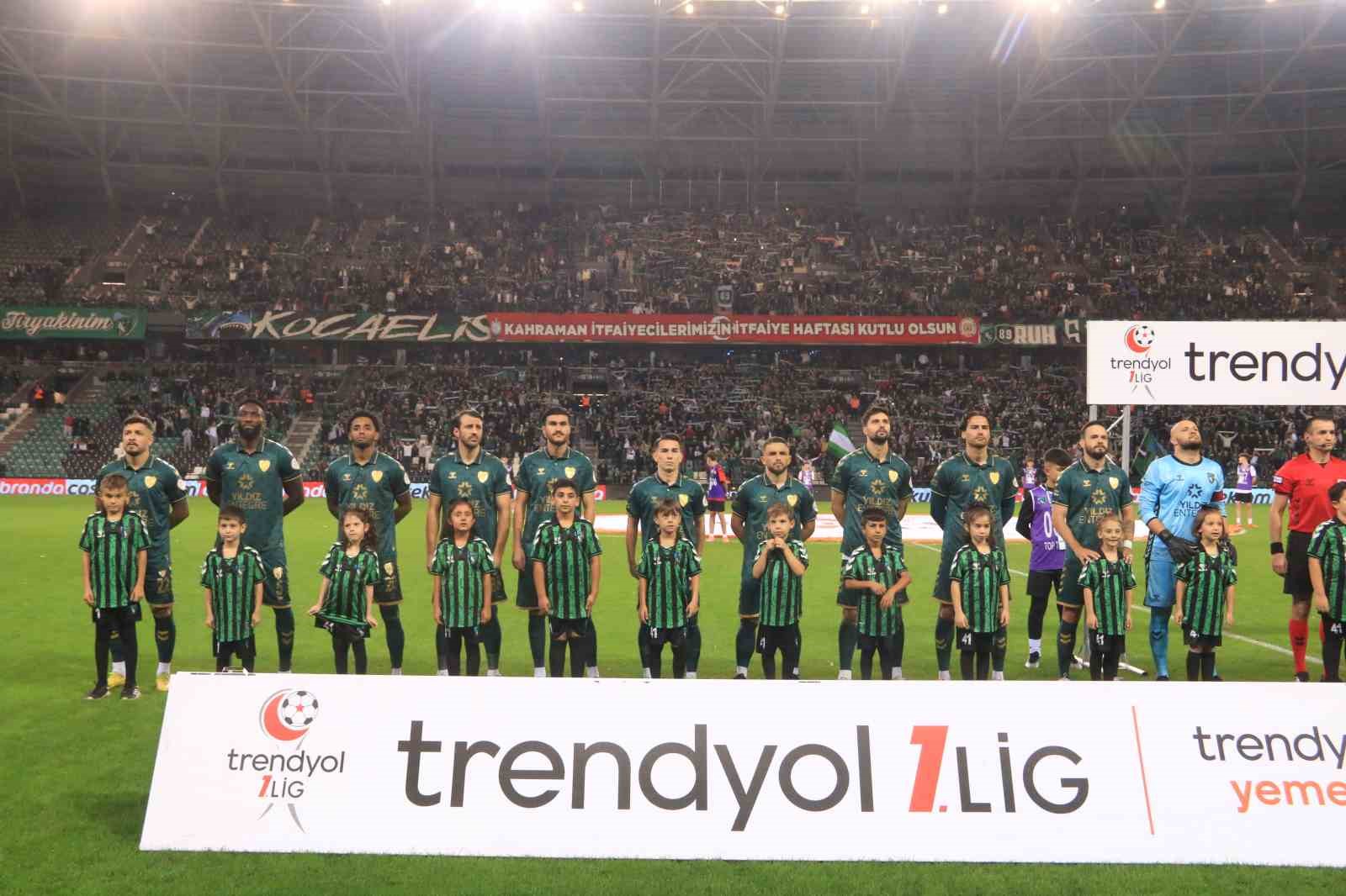 Trendyol 1. Lig: Kocaelispor: 0 - Şanlıurfaspor: 0
