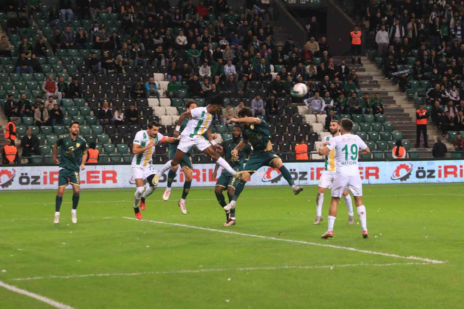 Trendyol 1. Lig: Kocaelispor: 0 - Şanlıurfaspor: 0
