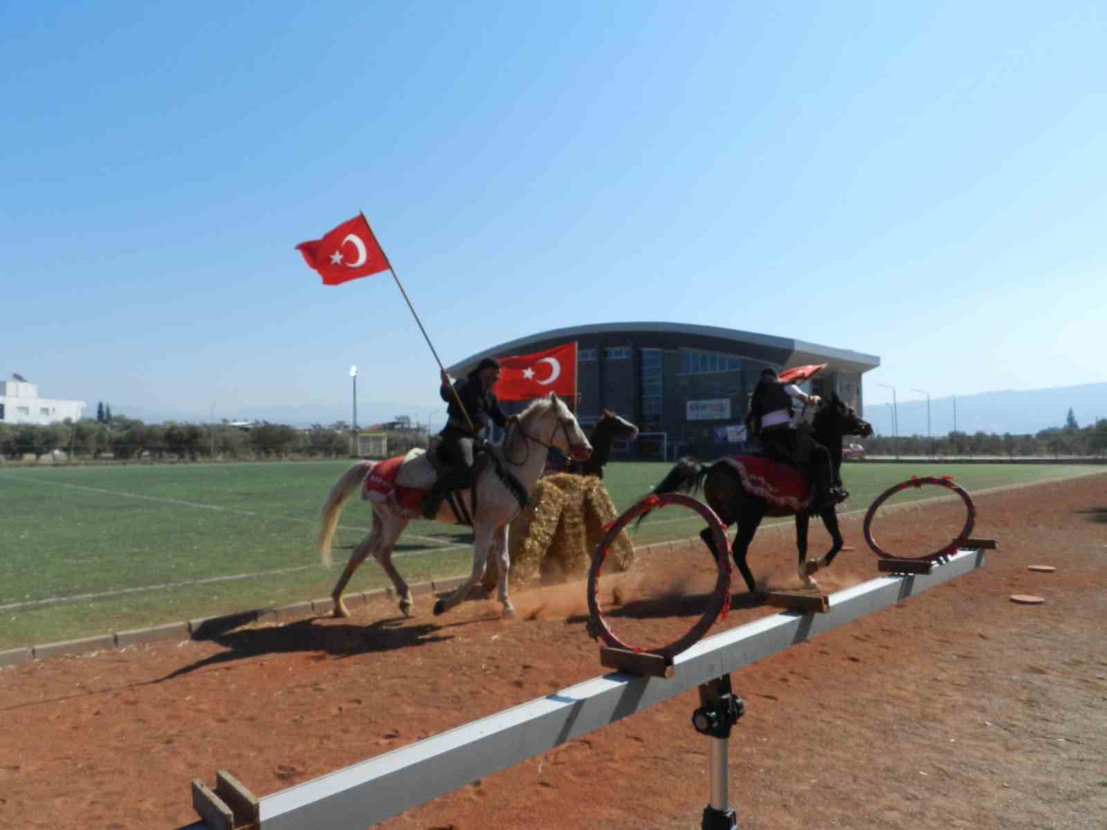 Aydınlı işadamı Yaralı’dan Köşk’e jest, çocuklar eğlendi veliler mutlu oldu
