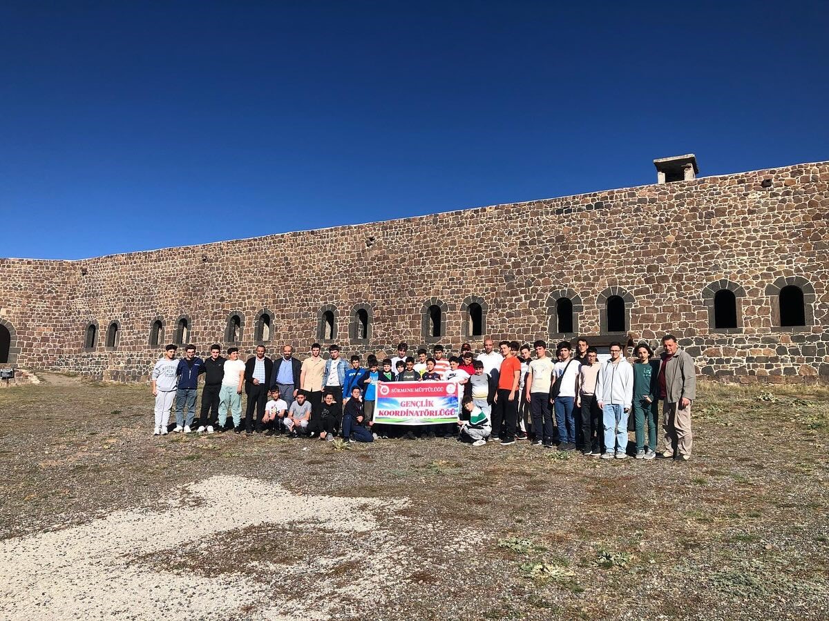 Trabzonlu öğrenciler Erzurum’da enerji depoladı
