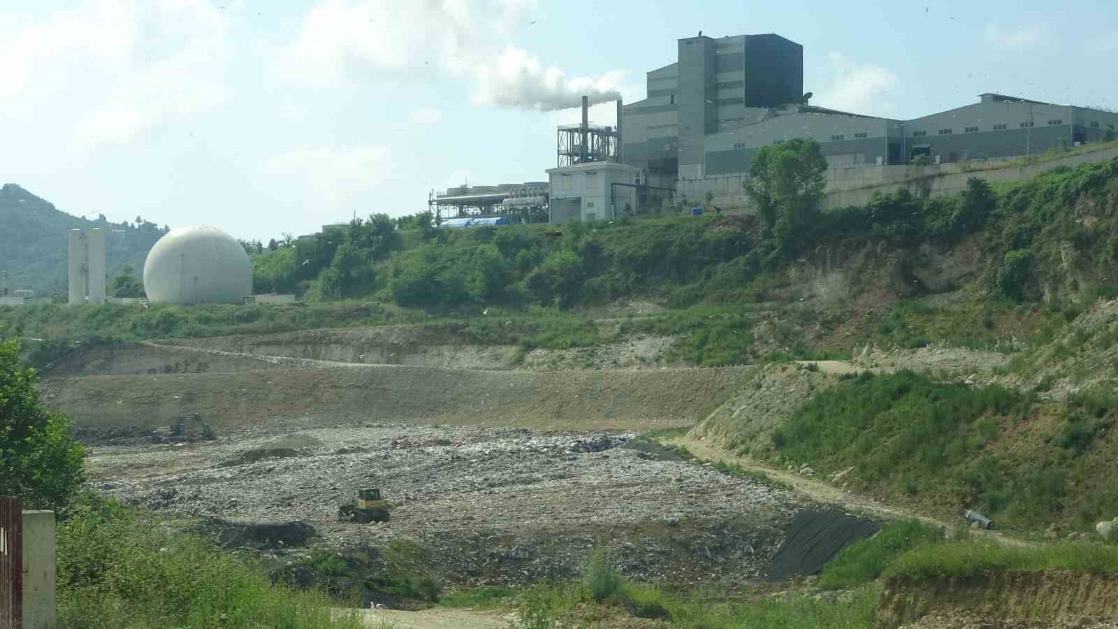 Araklı Belediye Başkanı Çebi ile vatandaşların çöp tesisi tartışmasında ilginç diyalog
