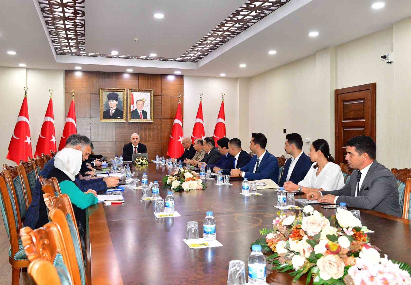 Diyarbakır’da yeni akademik yılı güvenlik toplantısı
