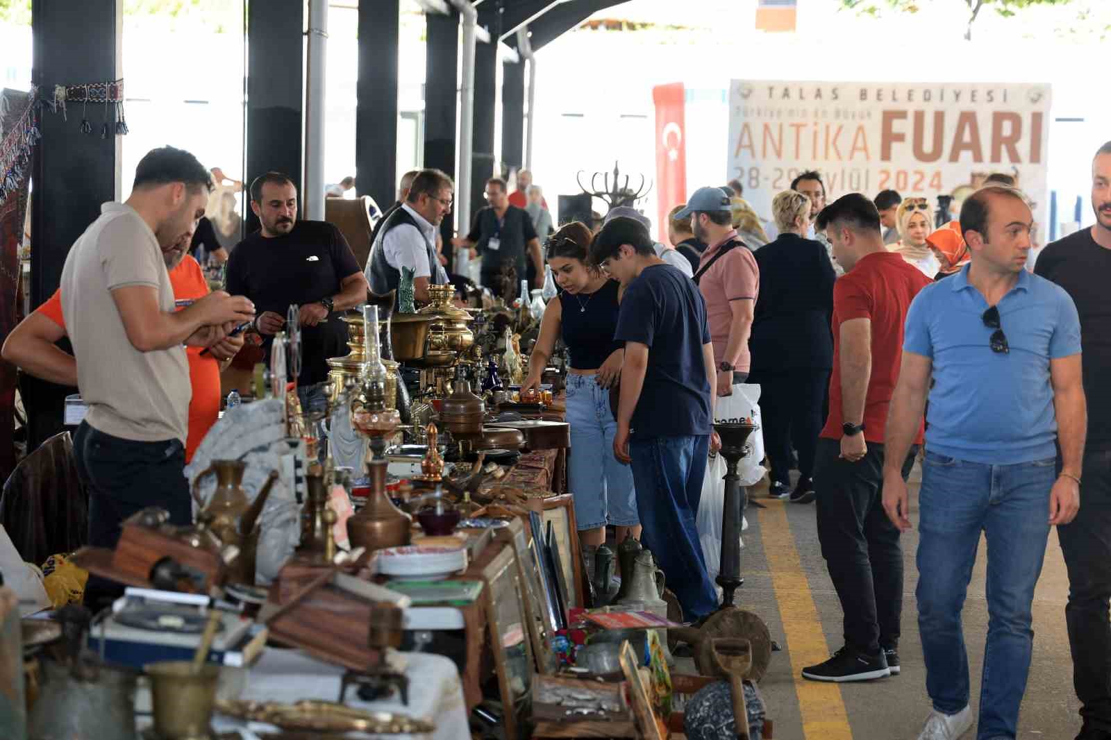 Talas Antika Fuarı iz bıraktı
