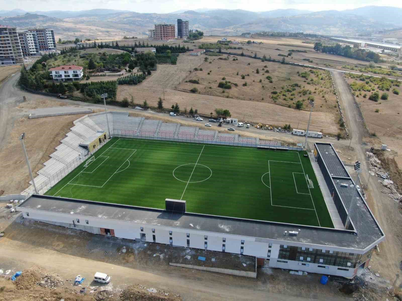 Samsun’a FIFA standartlarında 3 yeni futbol sahası
