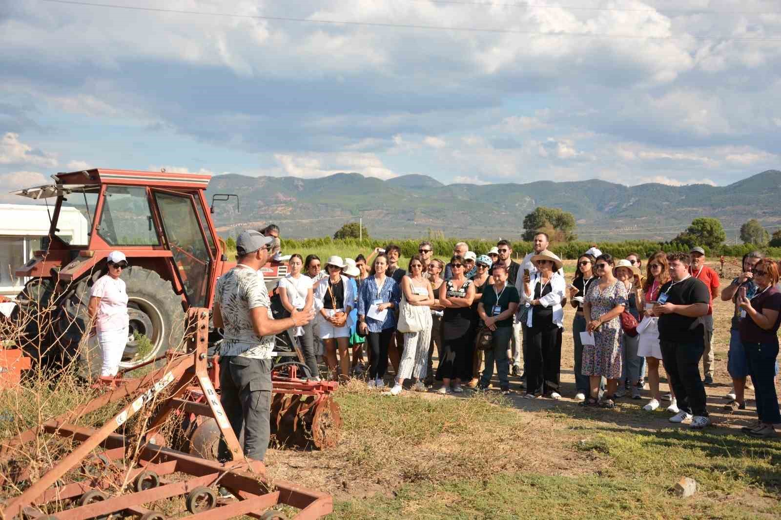 BAÇEM’de tıbbi ve aromatik bitkiler kursu tamamlandı
