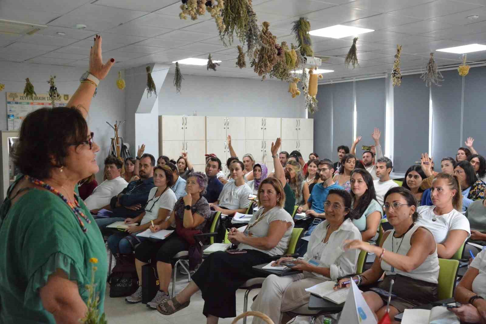 BAÇEM’de tıbbi ve aromatik bitkiler kursu tamamlandı
