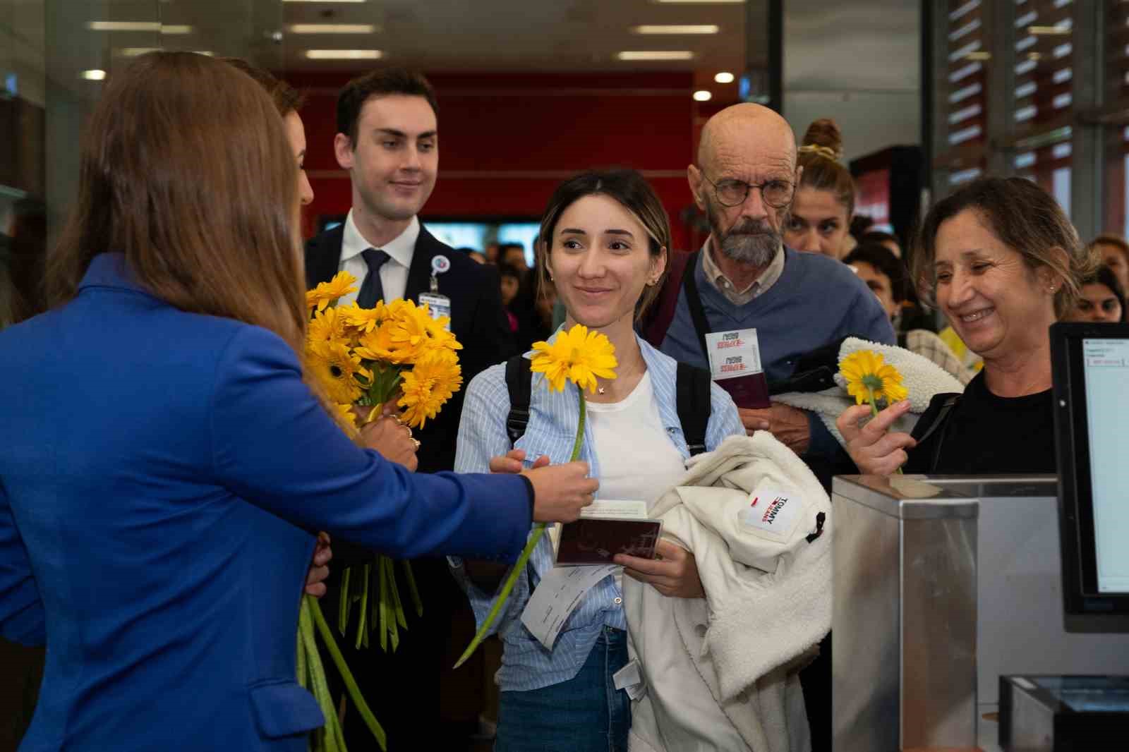 Sabiha Gökçen Havalimanı Ekim ayını 3 yeni bağlantı ile açtı
