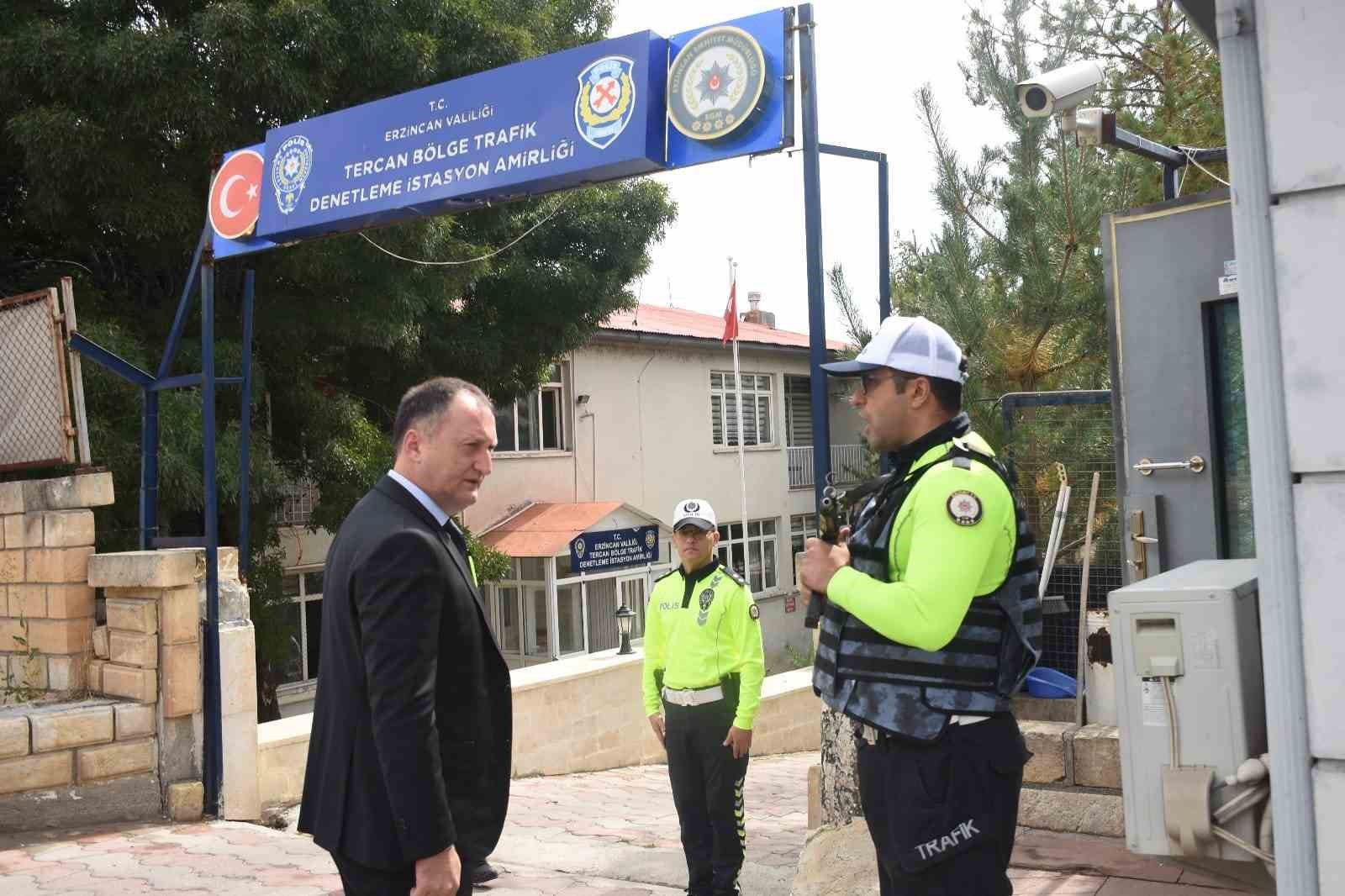 Emniyet Müdürü Baybaba, Tercan İlçe Emniyet Müdürlüğünü denetledi
