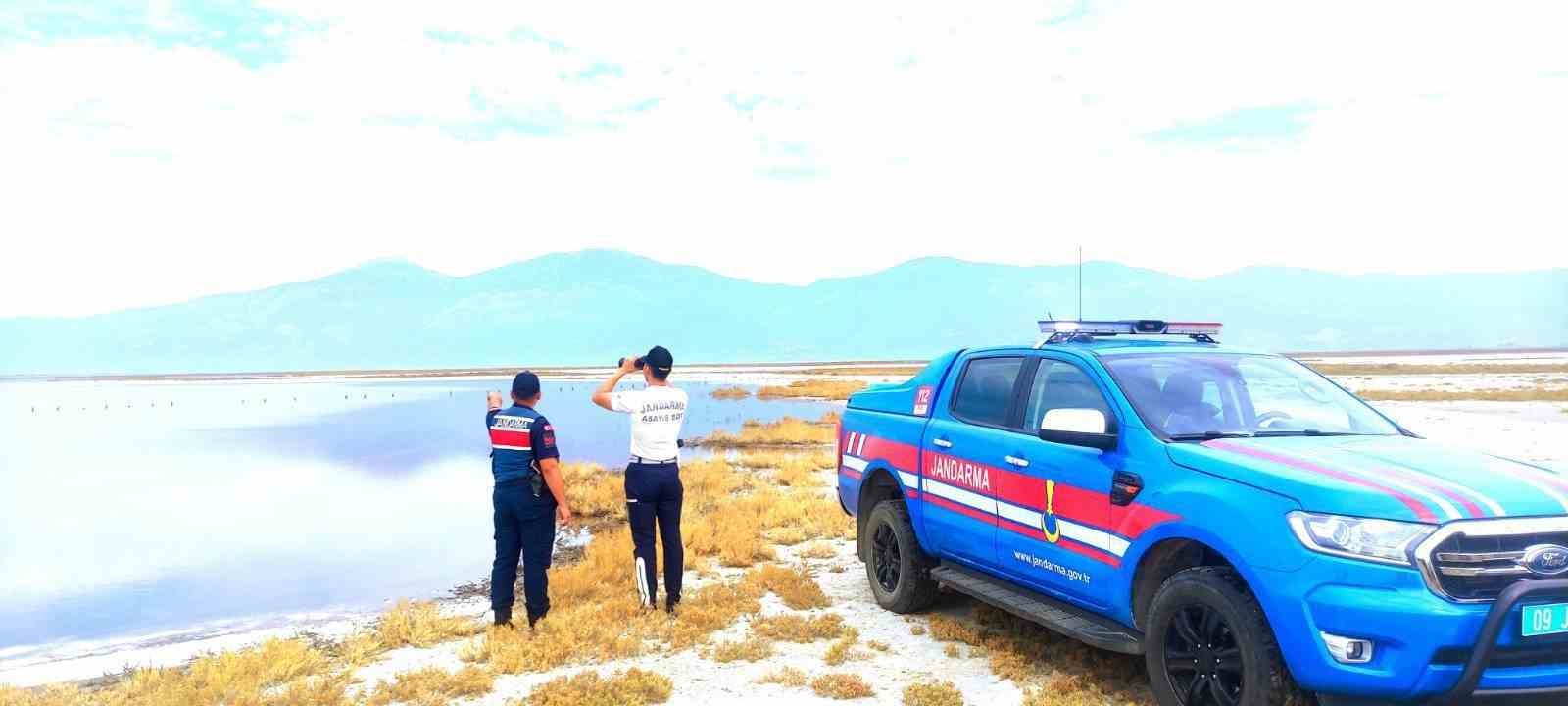 Söke’de sulak alanlarda Jandarmanın devriyesi sürüyor
