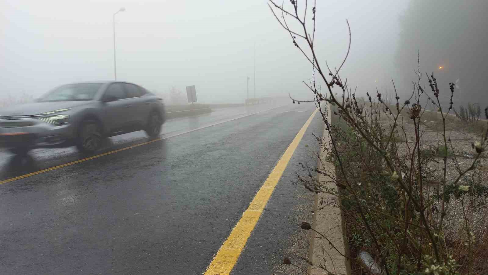 Bolu Dağı’nda göz gözü görmüyor
