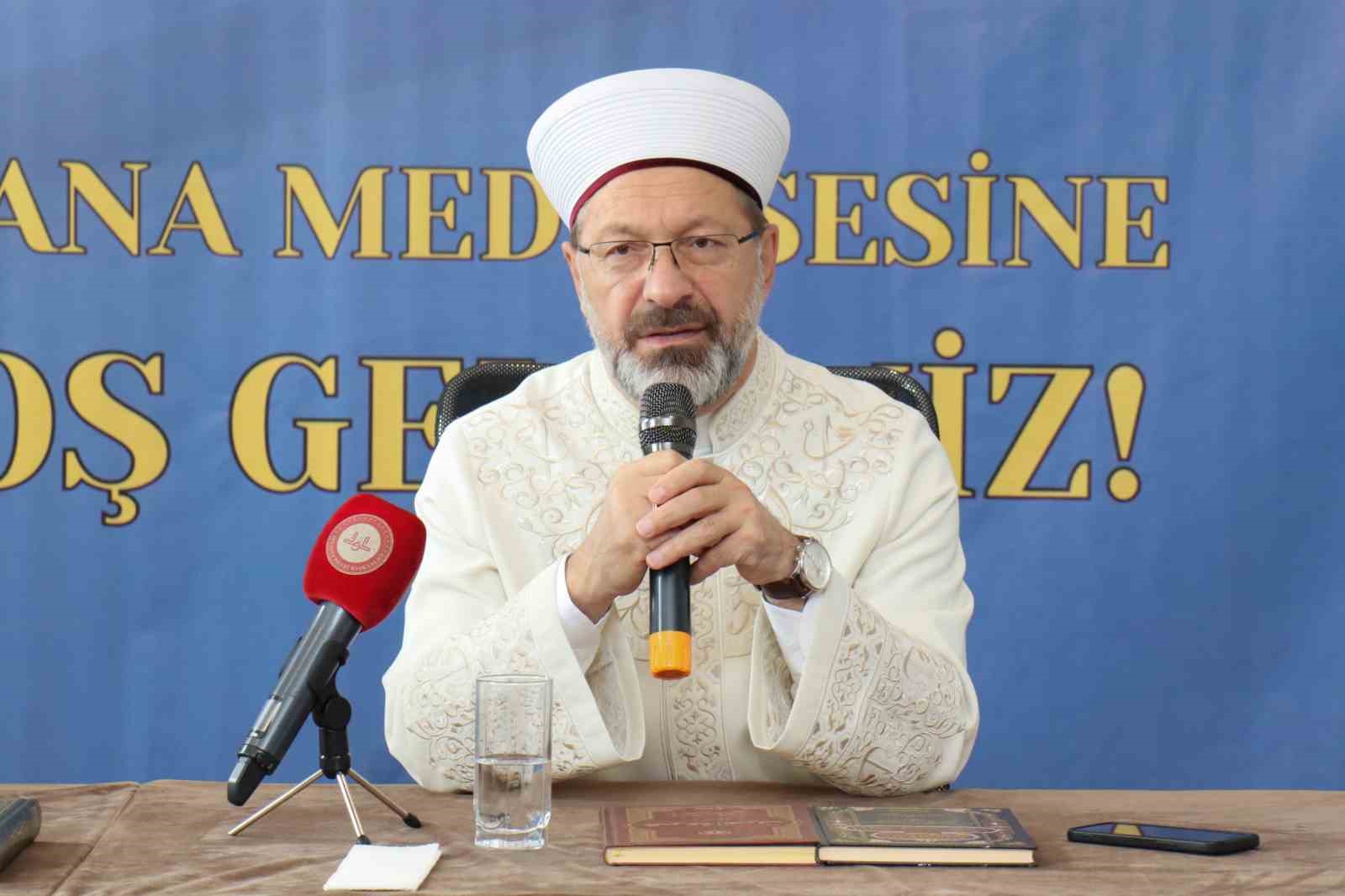 Diyanet İşleri Başkanı Erbaş, Kazakistan’da bir dizi ziyarette bulundu
