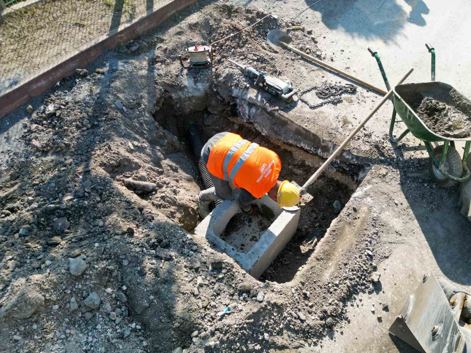 Osmangazi Caddesi’nde altyapı atağı
