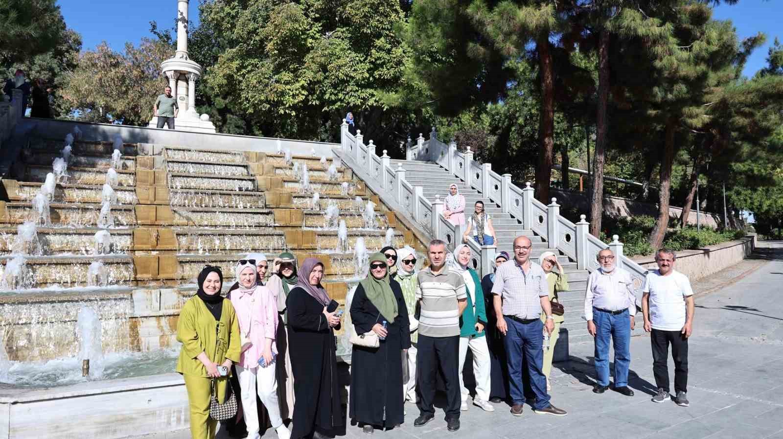 Kültür Gezileri Kapsamında Sultangazililerin rotası Konya
