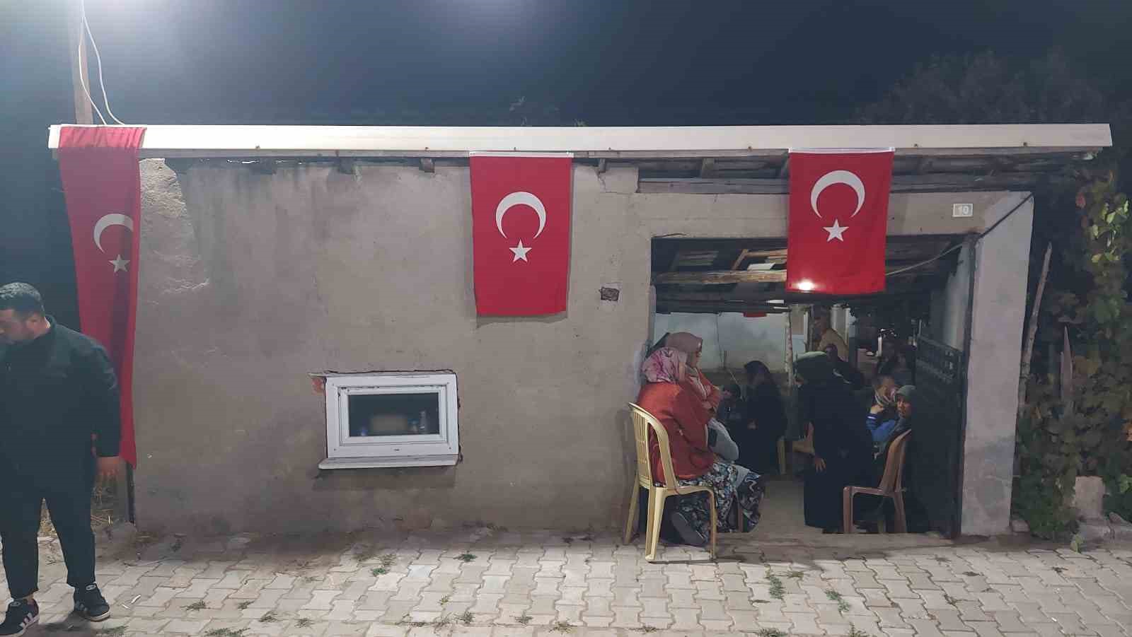 Çanakkale’ye şehit ateşi düştü
