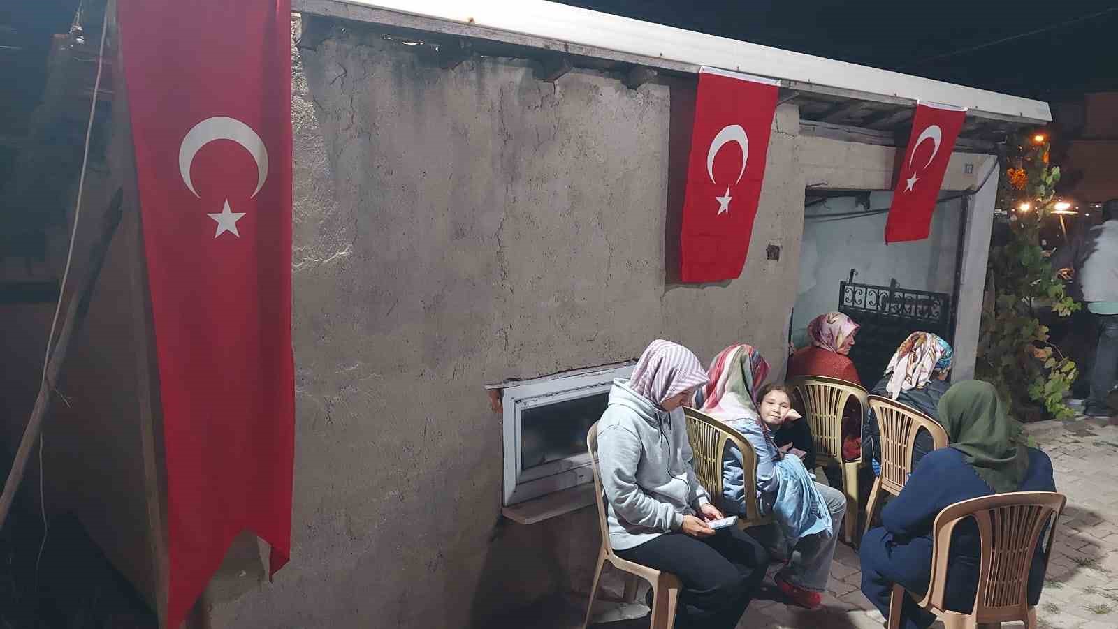 Çanakkale’ye şehit ateşi düştü
