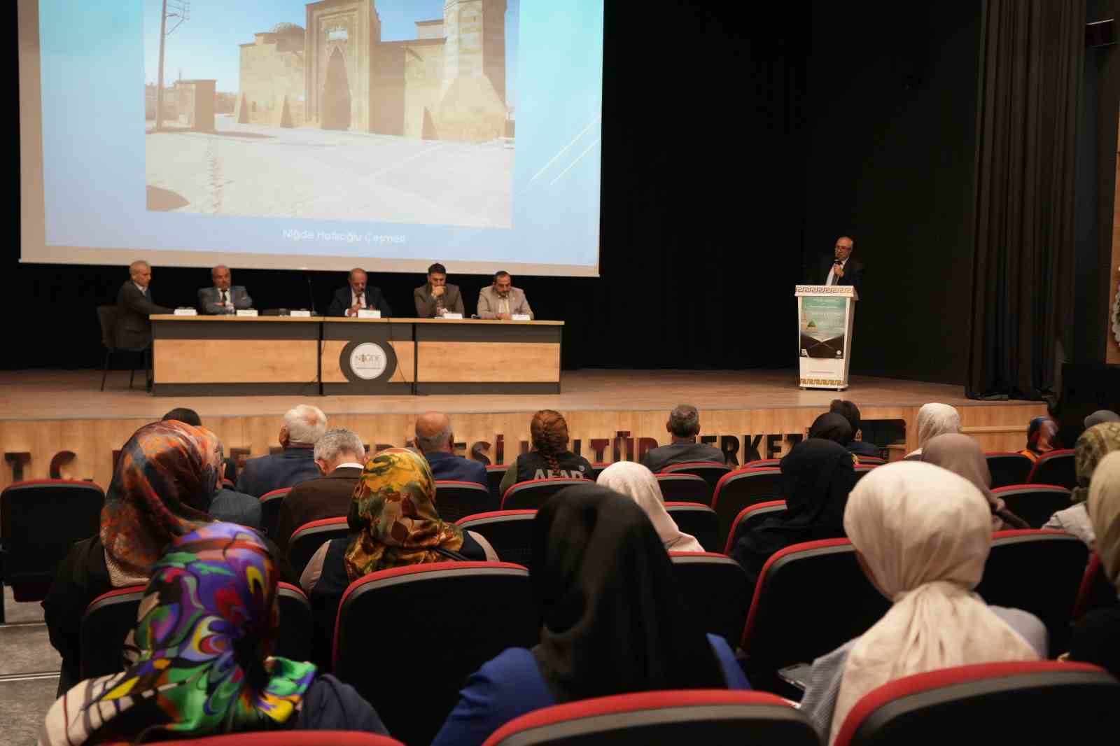 Niğde’de Camiler ve Din Görevlileri Haftası Başladı
