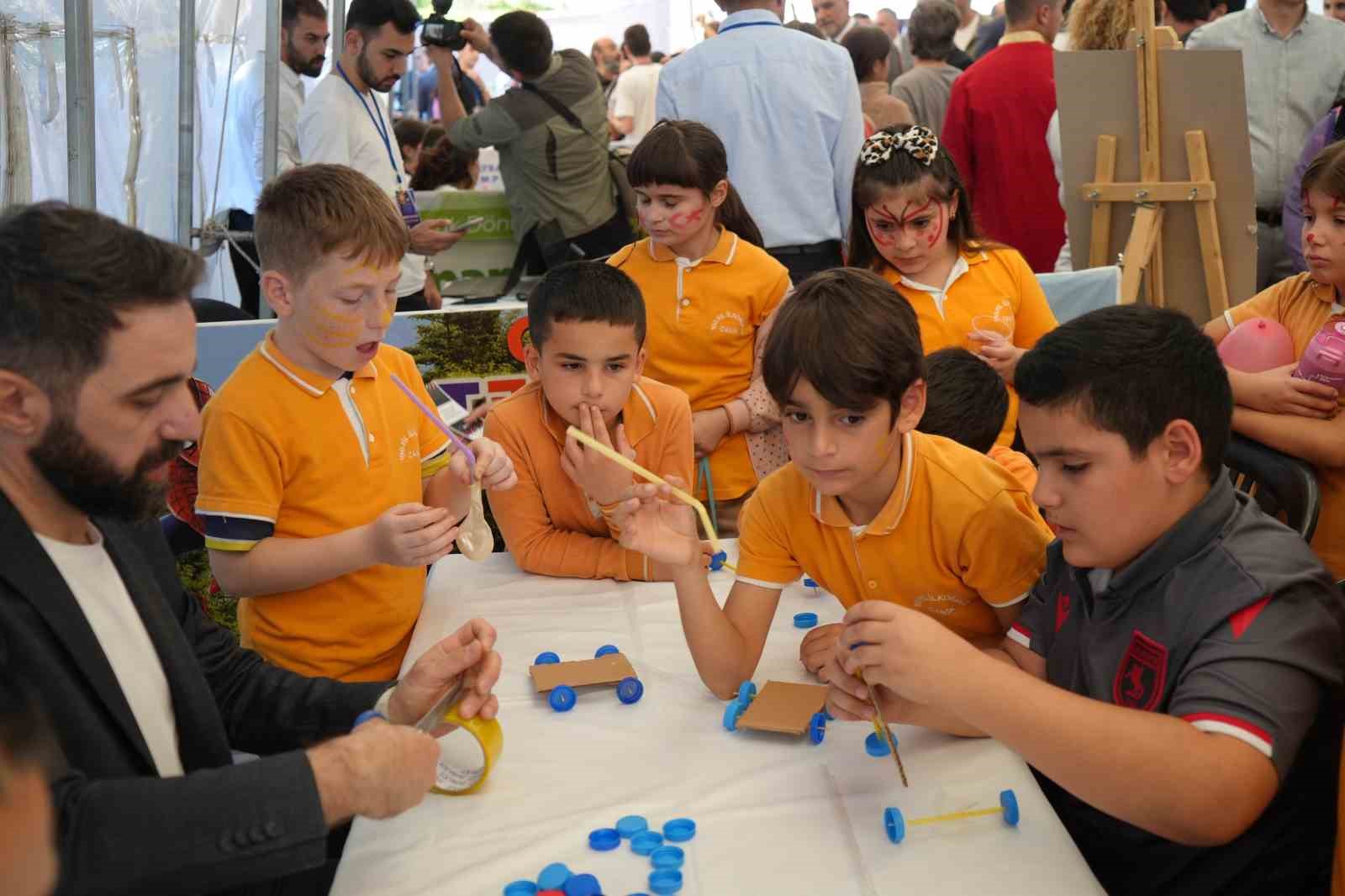 ’Canik Bilim ve Teknoloji Festivali’ başladı
