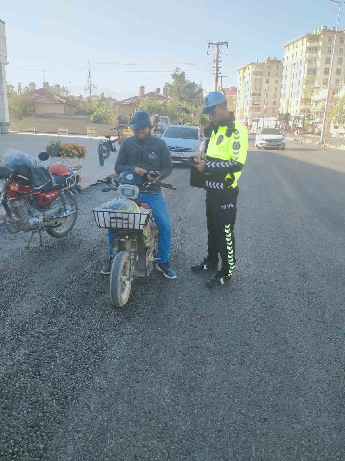 Ereğli’de motosiklet ve motorlu bisiklet denetimleri sürüyor
