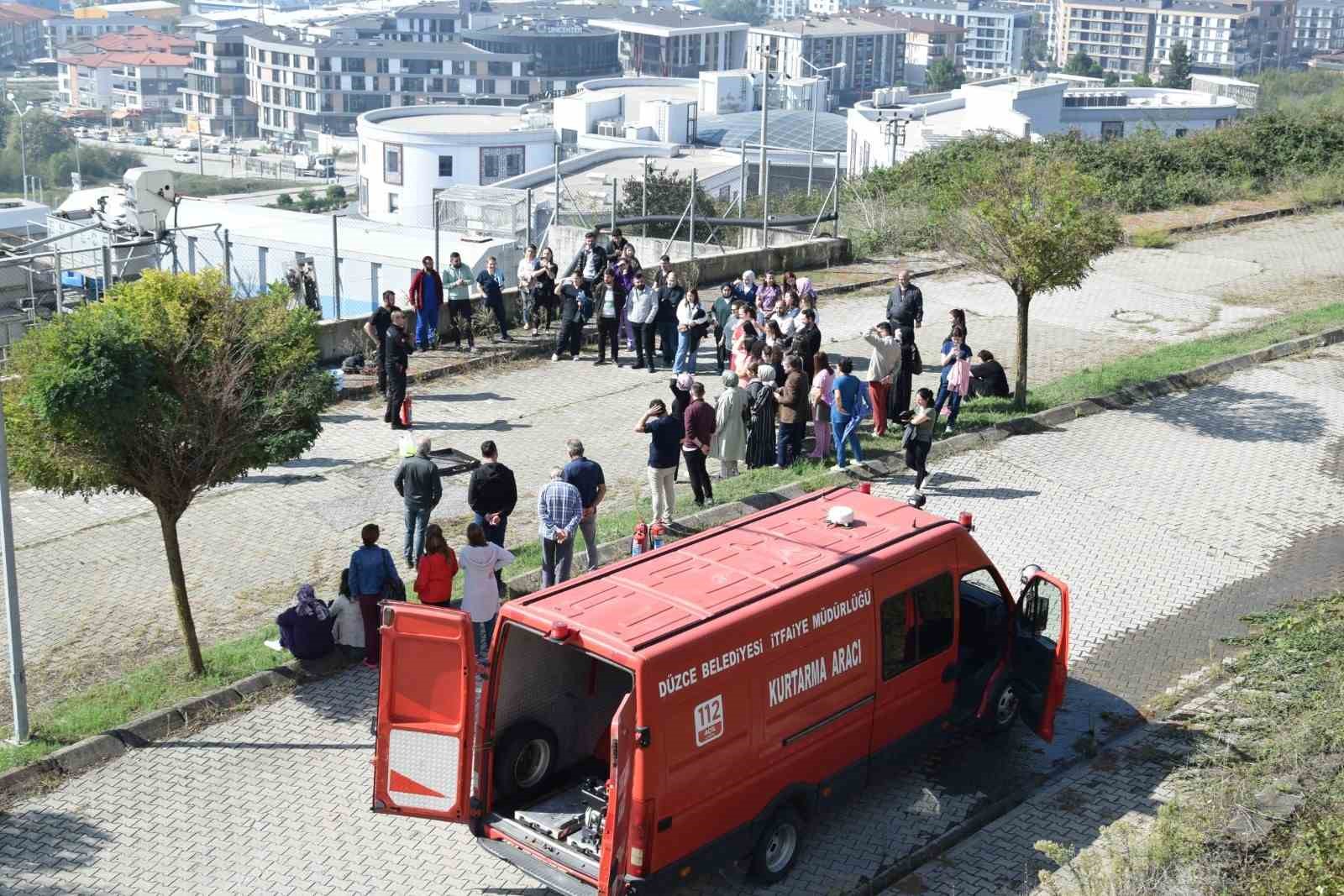 Yangınla mücadele eğitimi verildi
