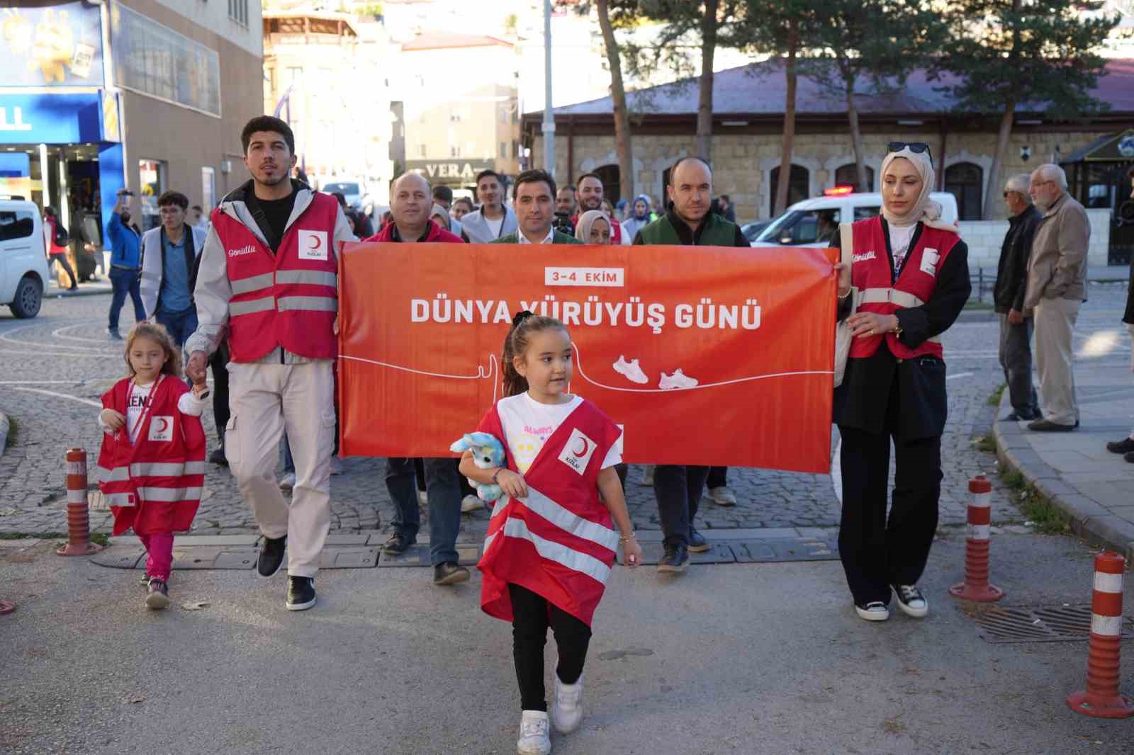 Bayburt’ta ‘Dünya Yürüyüş Günü’ dolayısıyla  yürüyüş yapıldı
