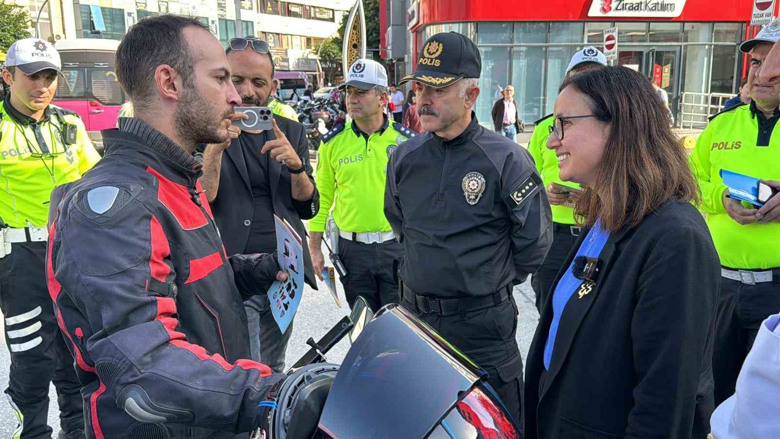 Vali Kaya, motosiklet denetimine katıldı
