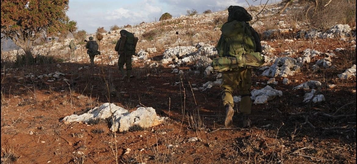 İsrail, Lübnan’ın güneyinde devam eden kara saldırısına ilişkin yeni görüntüler yayınladı
