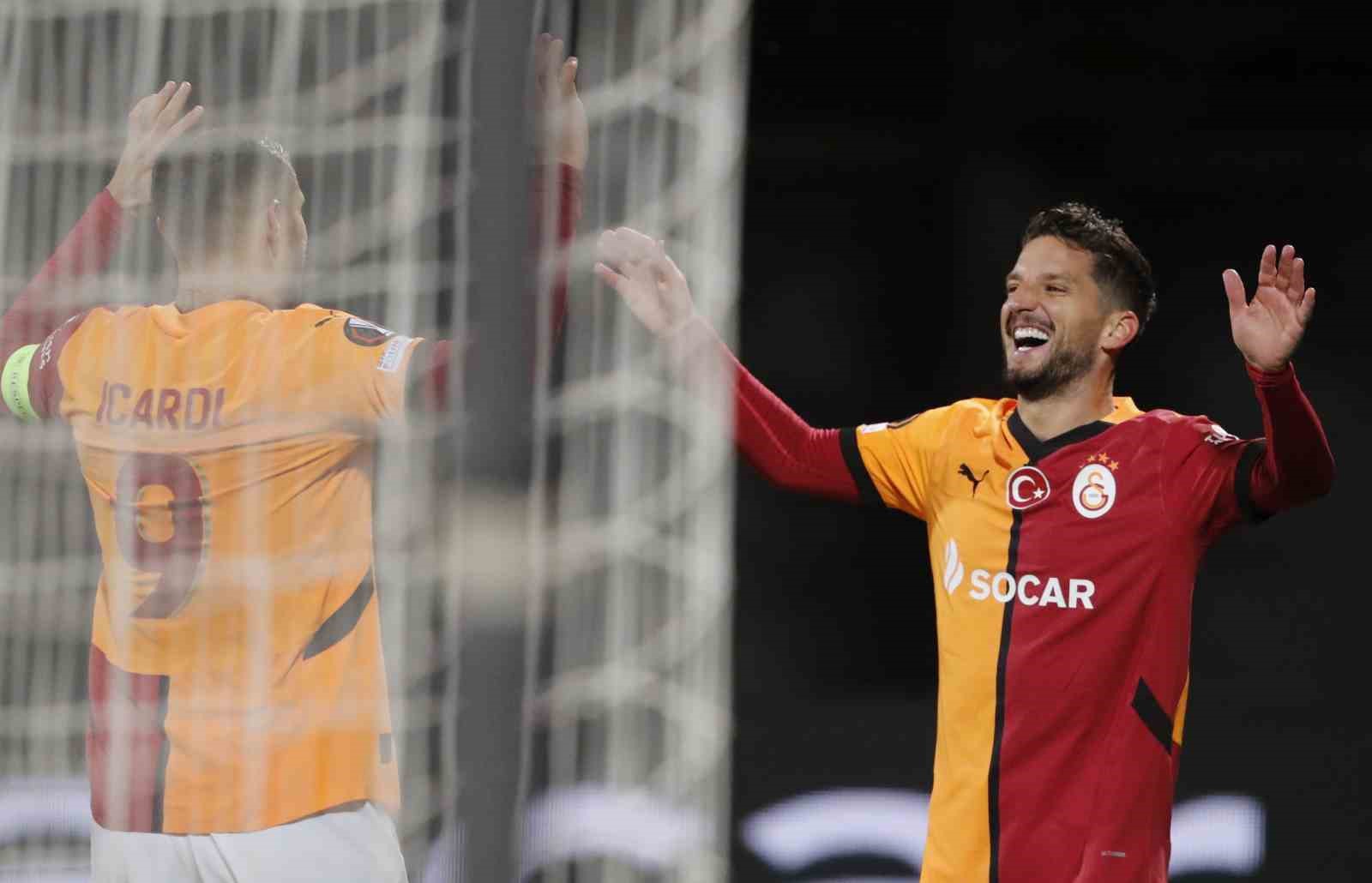 UEFA Avrupa Ligi: RFS: 1 - Galatasaray: 2 (İlk yarı)
