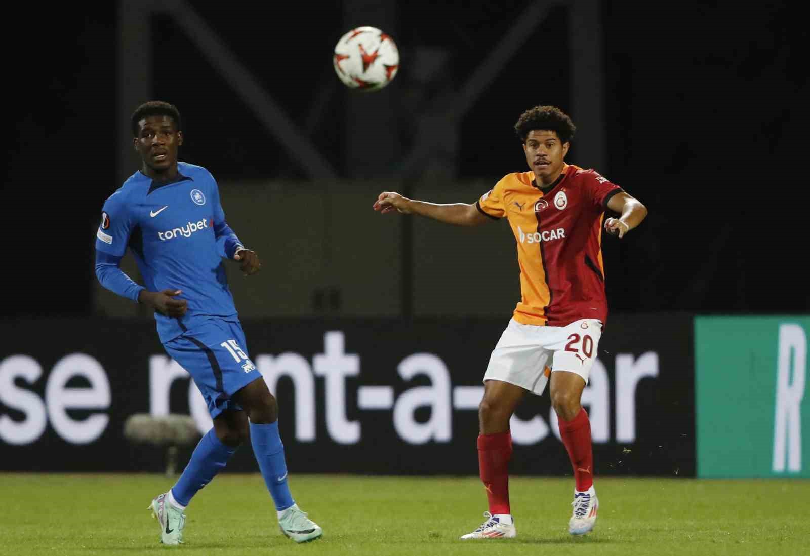 UEFA Avrupa Ligi: RFS: 1 - Galatasaray: 2 (İlk yarı)
