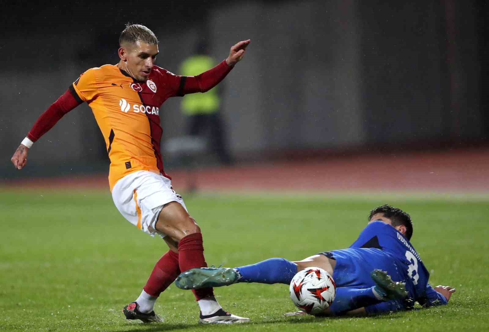 UEFA Avrupa Ligi: RFS: 2 - Galatasaray: 2 (Maç sonucu)
