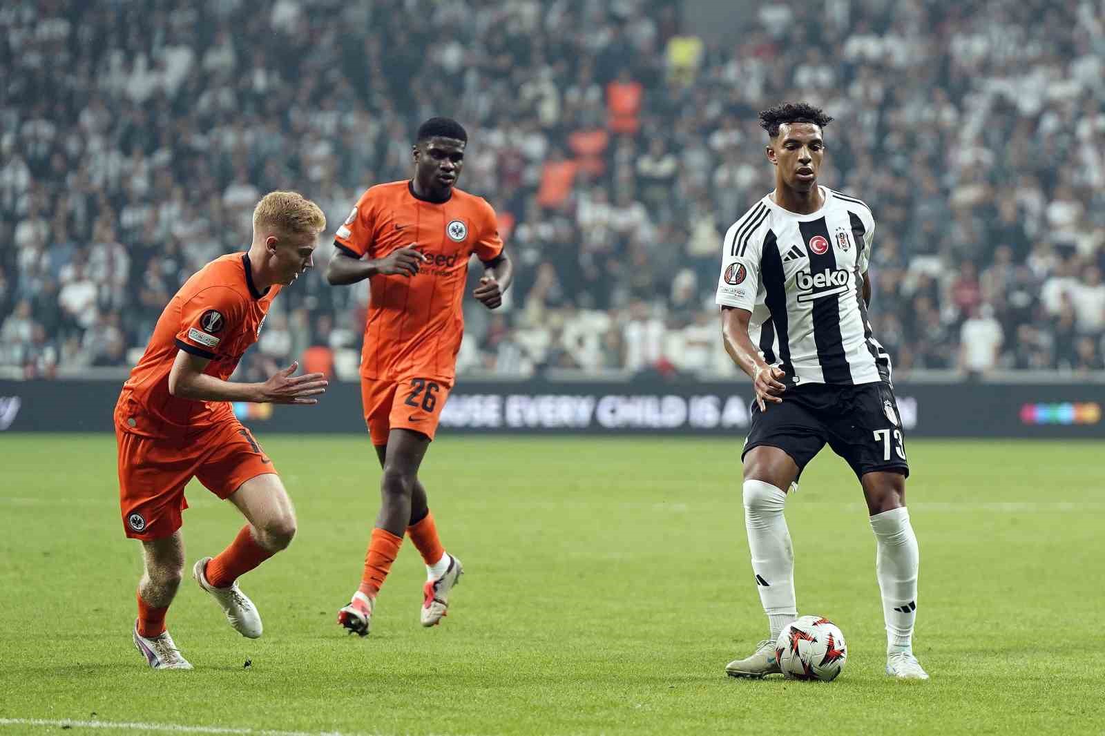 UEFA Avrupa Ligi: Beşiktaş: 1 - Eintracht Frankfurt: 3 (Maç sonucu)
