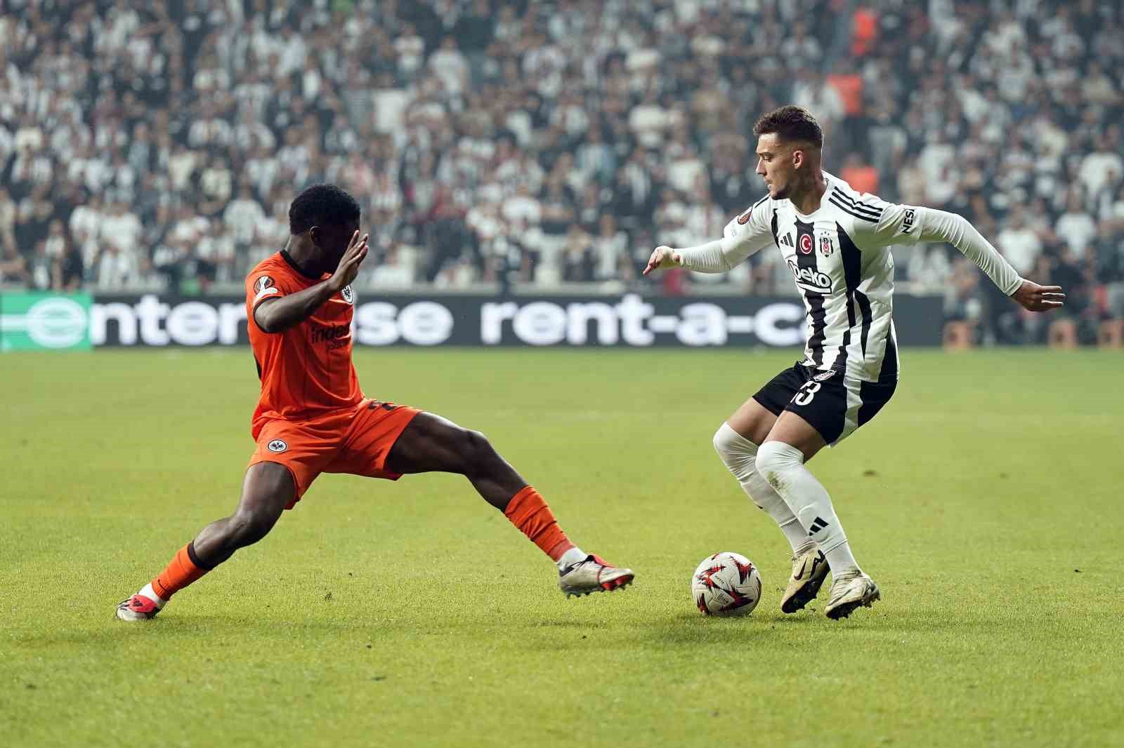 UEFA Avrupa Ligi: Beşiktaş: 1 - Eintracht Frankfurt: 3 (Maç sonucu)
