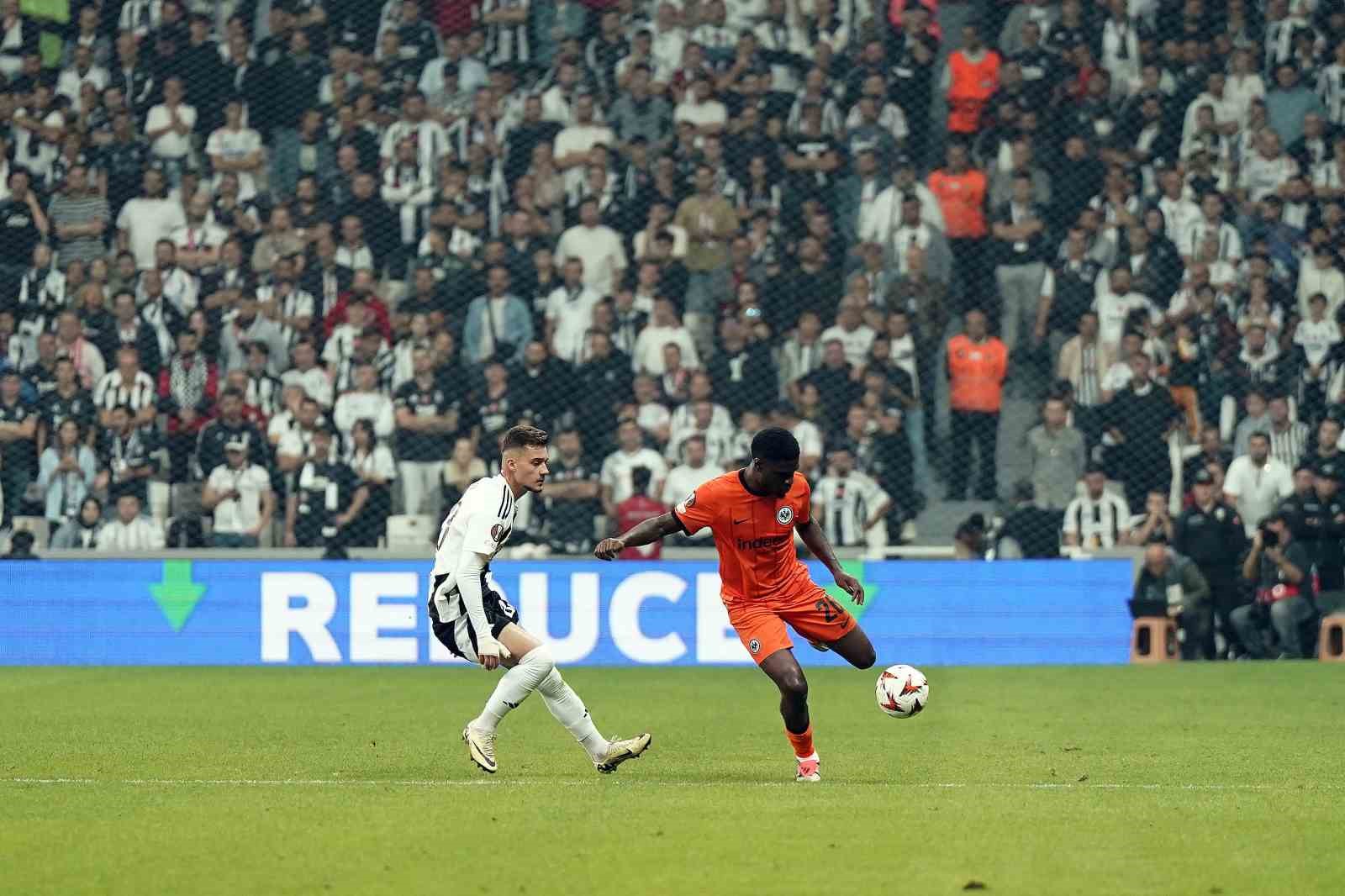 UEFA Avrupa Ligi: Beşiktaş: 1 - Eintracht Frankfurt: 3 (Maç sonucu)
