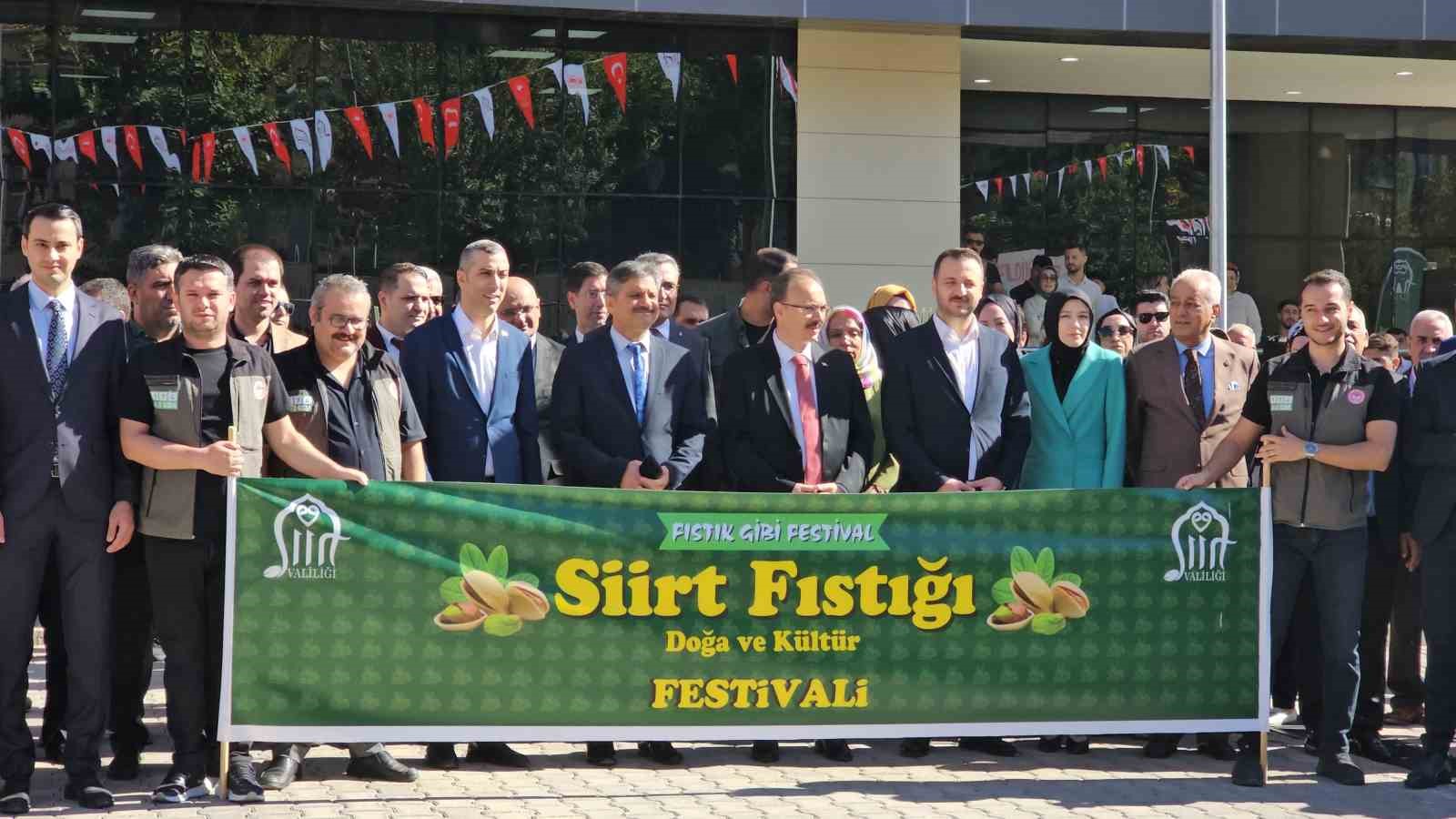 Siirt’te fıstık festivali başladı
