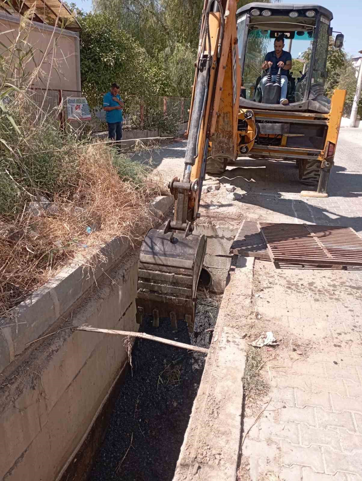 Büyükşehir’den taşkınlara karşı önlem
