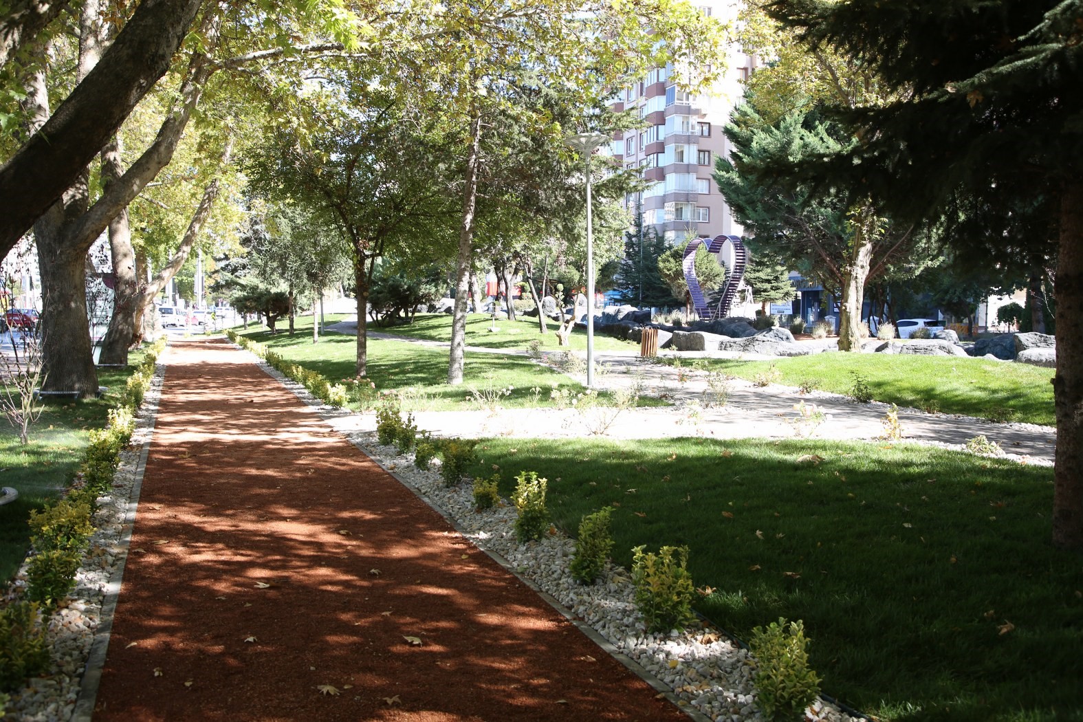 Yenilenen Sema Yazar Parkı açılacak
